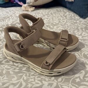 Skechers tan brown slip-on with white logo